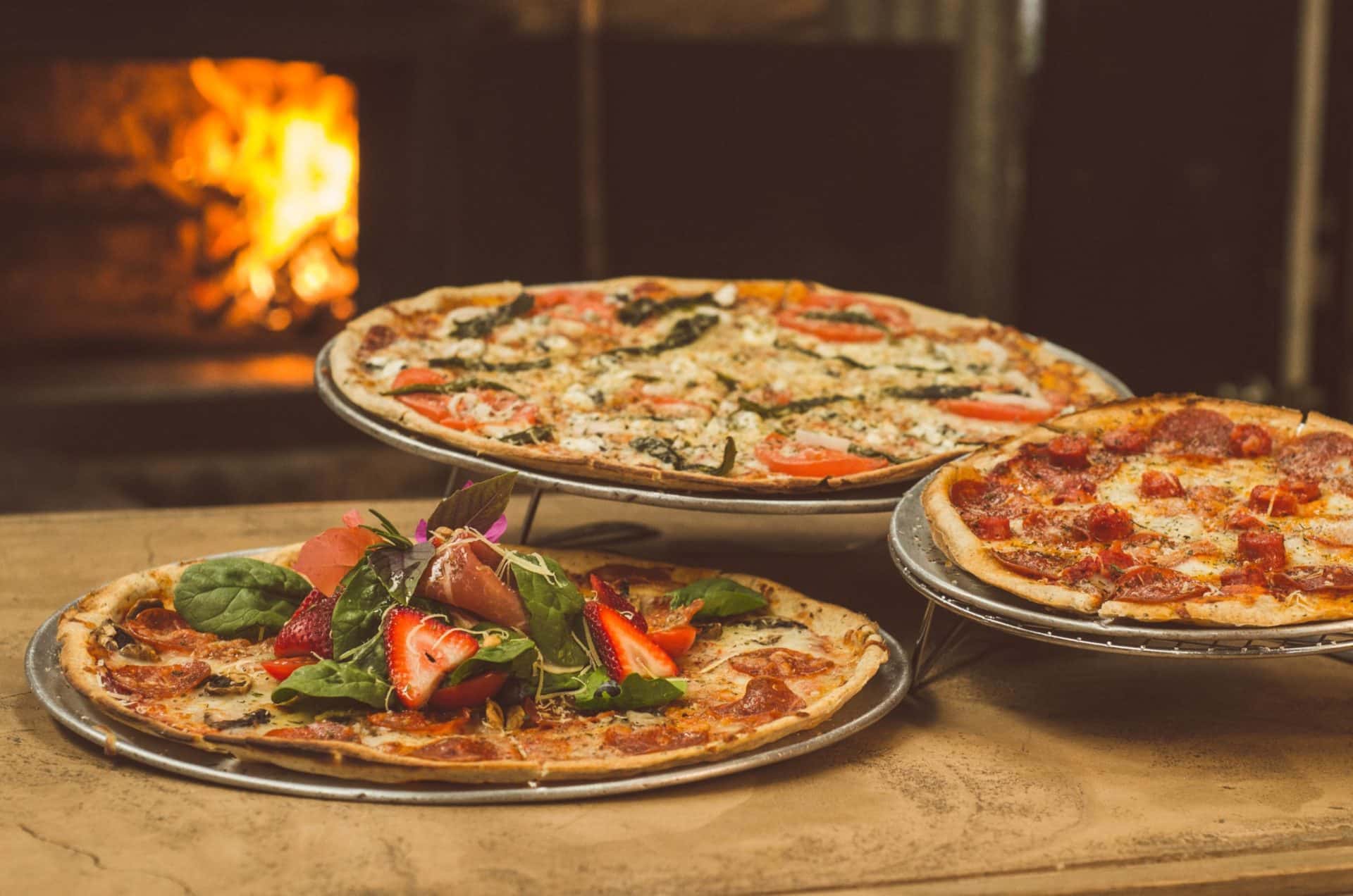 How Big Is A 12 Inch Pizza Can It Feed 2 3 People Nuchspizza